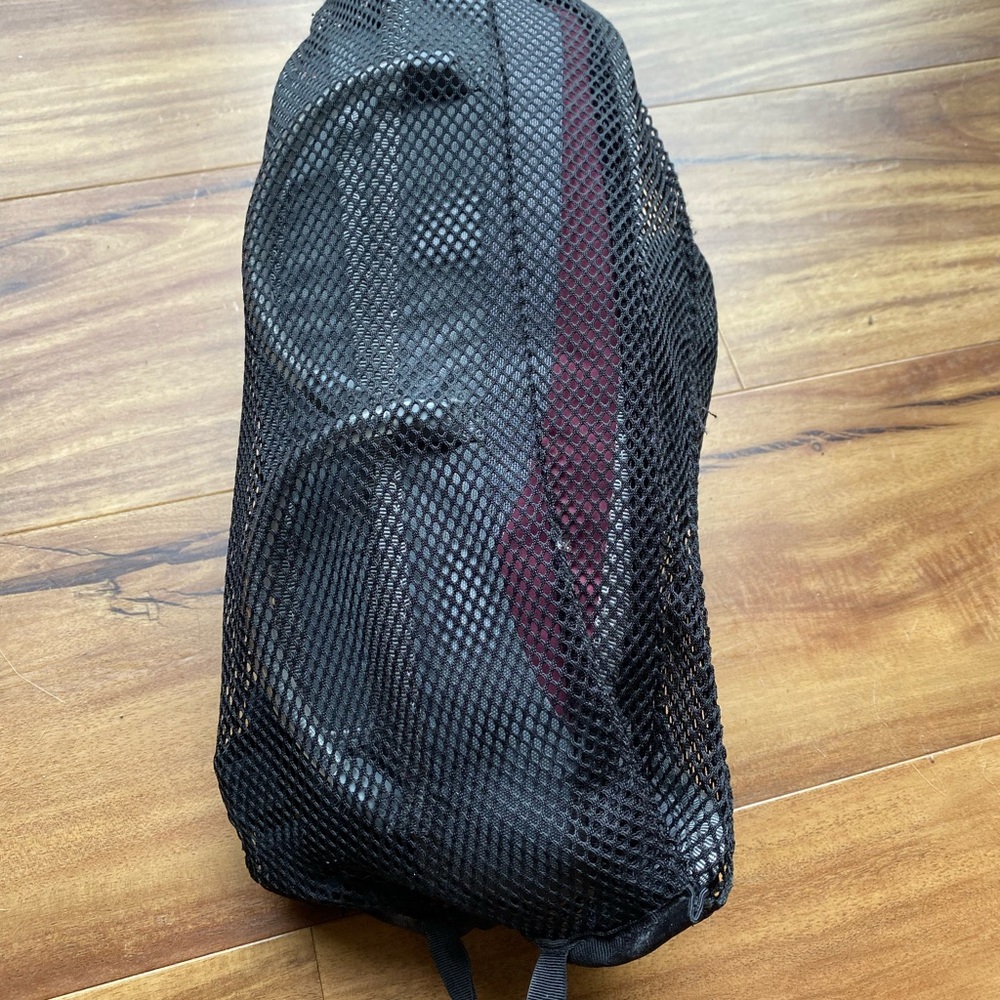 Womens Mammut Climbing Harness with chalk bag, chalk ball, and climbing clip